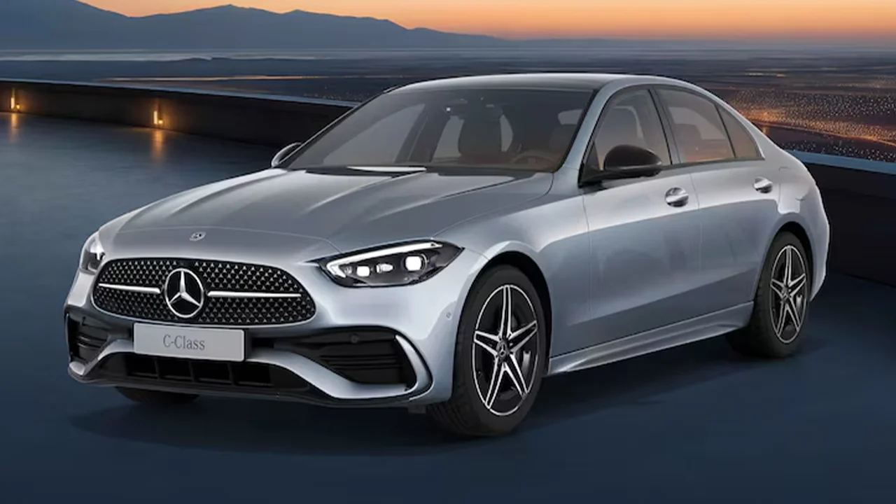 Motor Show 2026 vs 2025: Luxury Car Booking Results &amp; Trends